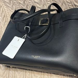 Brand new Ted Baker bag. Had a duplicate. Pristine condition.